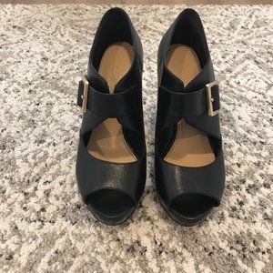 Michael Kors leather platform heels size 6.5